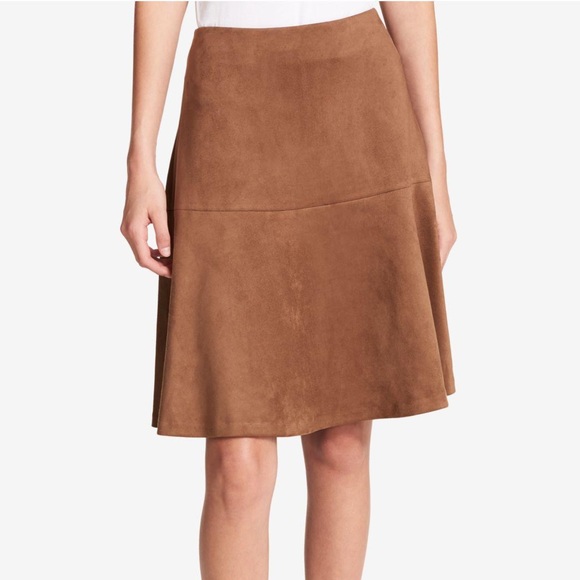 *NWT* Tommy Hilfiger Congac Faux Suede Swing Skirt - Picture 1 of 9